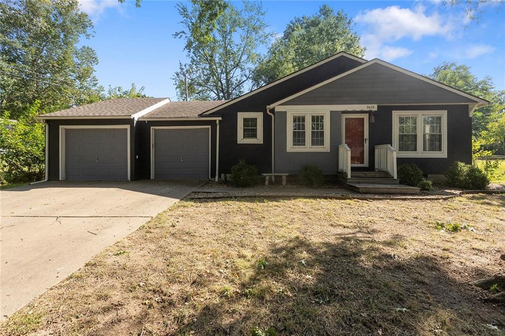 Listing Photo MLS #HMS2641220
