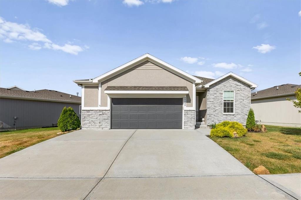 Listing Photo MLS #HMS2641228