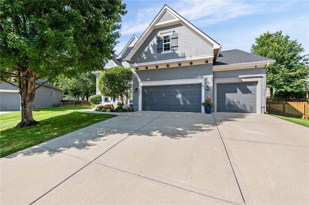 Listing Photo MLS #HMS2641406