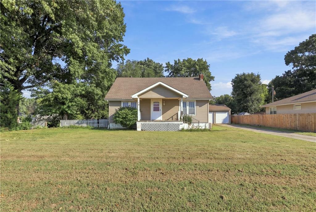 Listing Photo MLS #HMS2641511