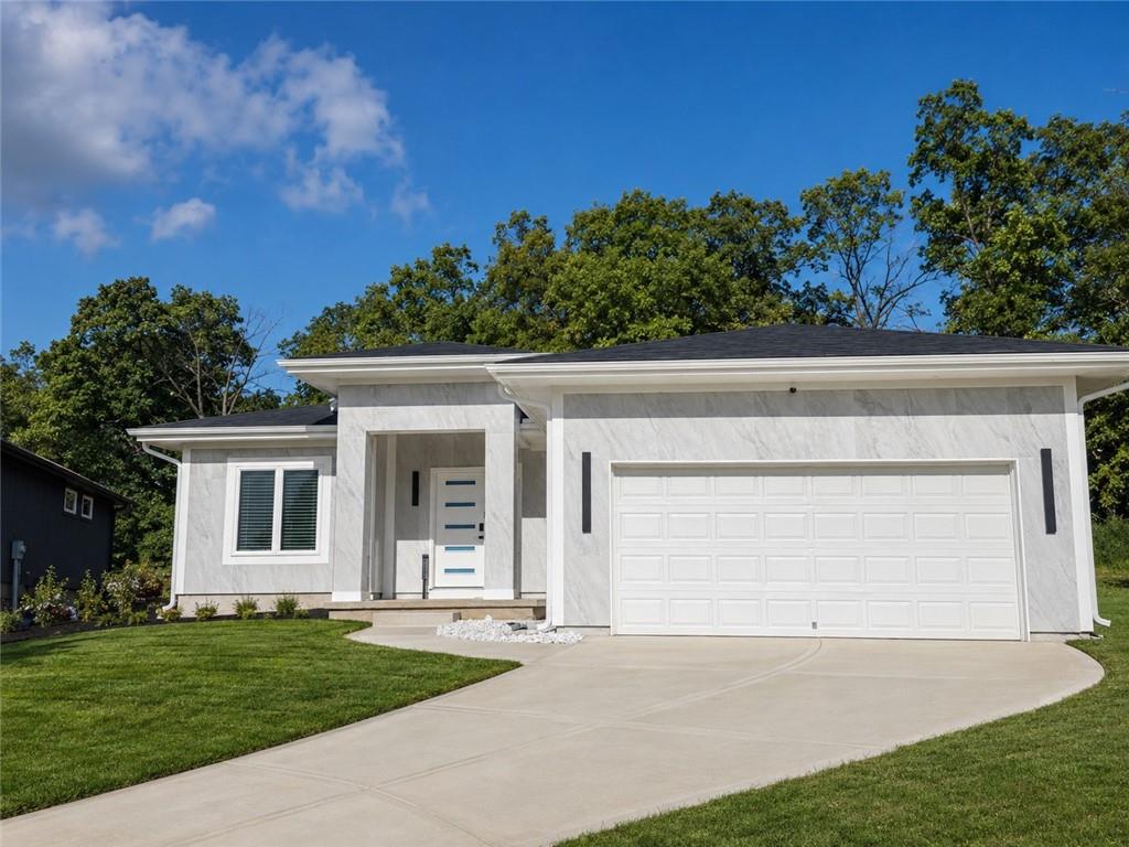 Listing Photo MLS #HMS2641519