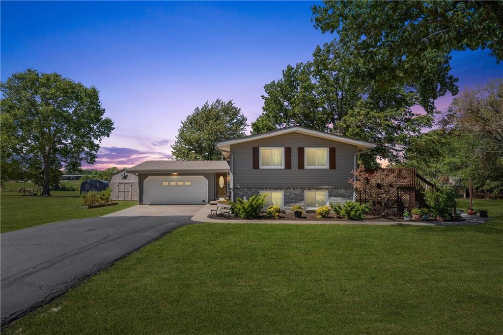 Listing Photo MLS #HMS2641539