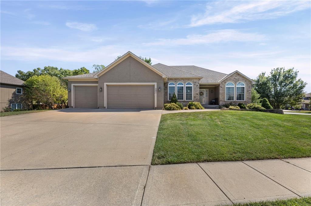 Listing Photo MLS #HMS2641604