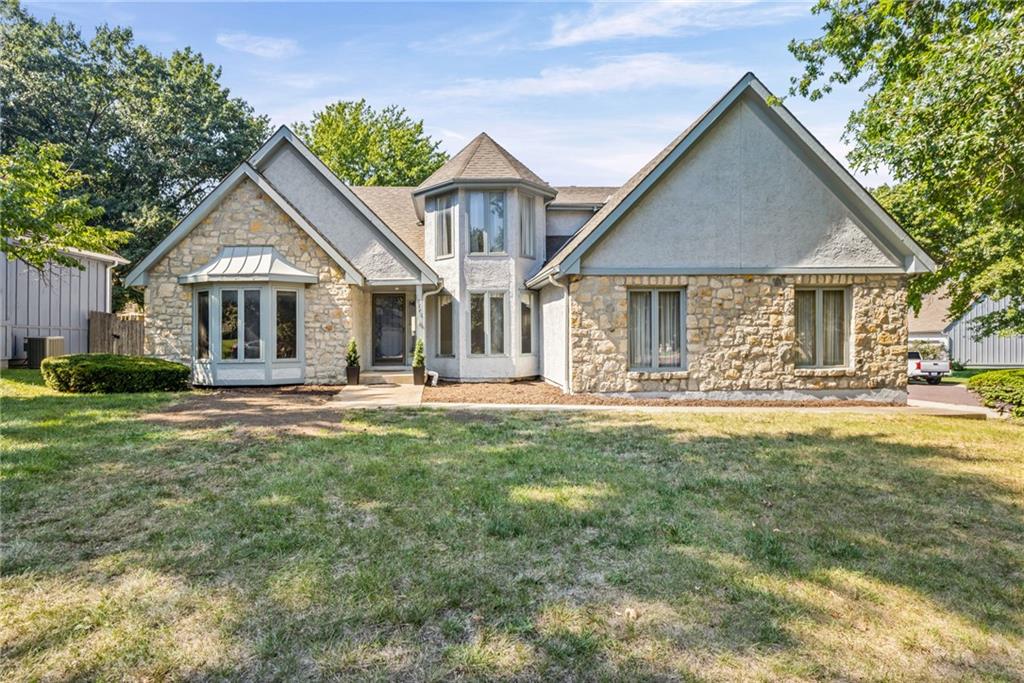 Listing Photo MLS #HMS2641610