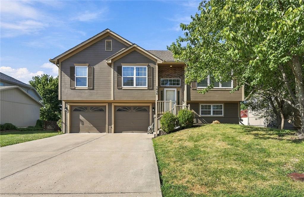 Listing Photo MLS #HMS2641640