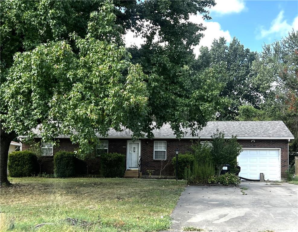 Listing Photo MLS #HMS2641679