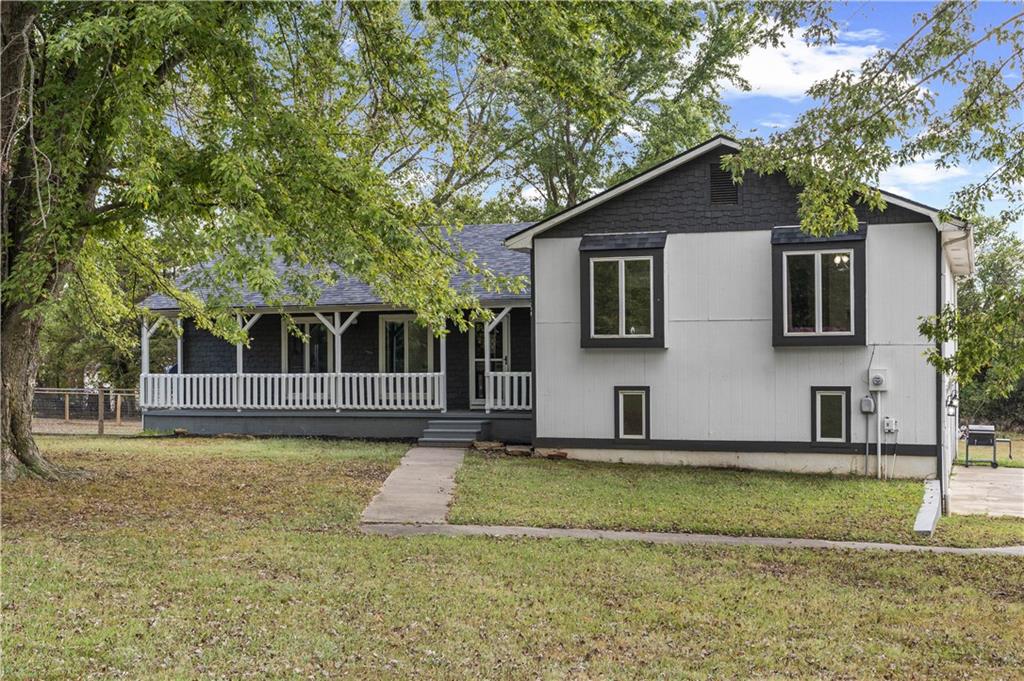 Listing Photo MLS #HMS2641693