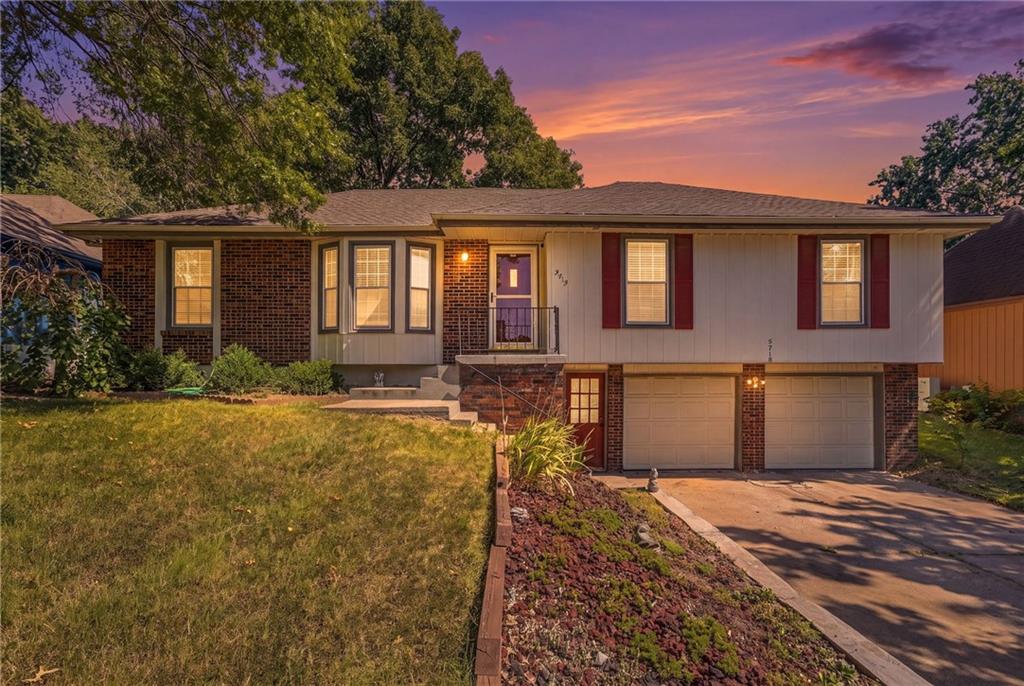 Listing Photo MLS #HMS2641778