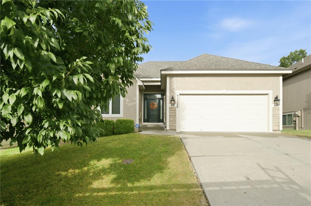 Listing Photo MLS #HMS2641826