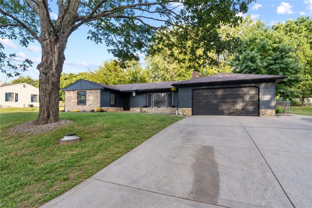 Listing Photo MLS #HMS2641862