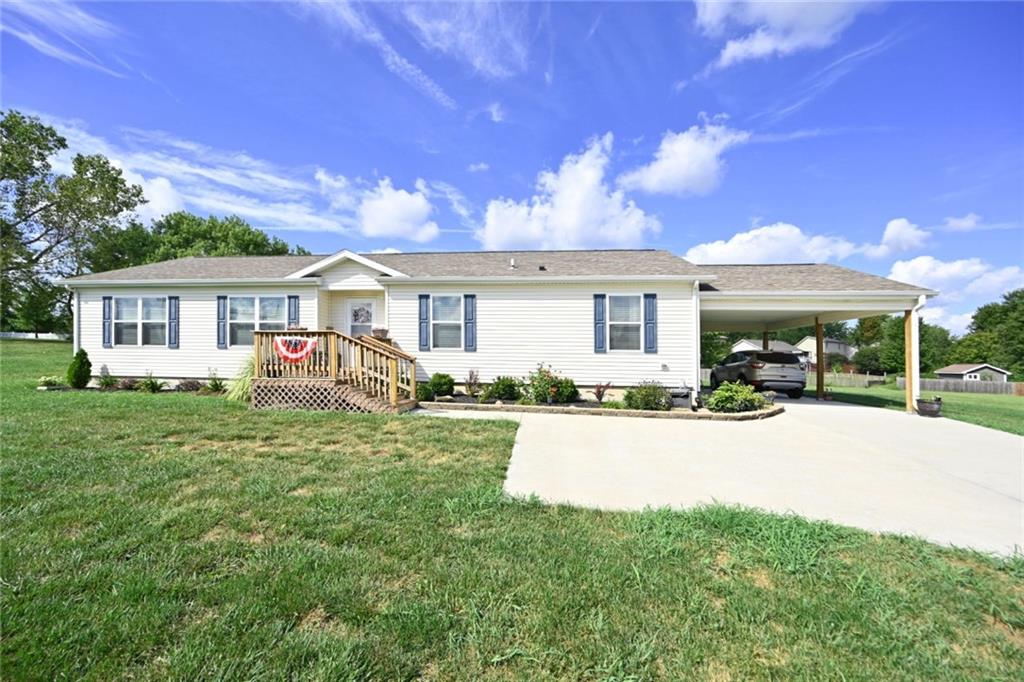 Listing Photo MLS #HMS2641903
