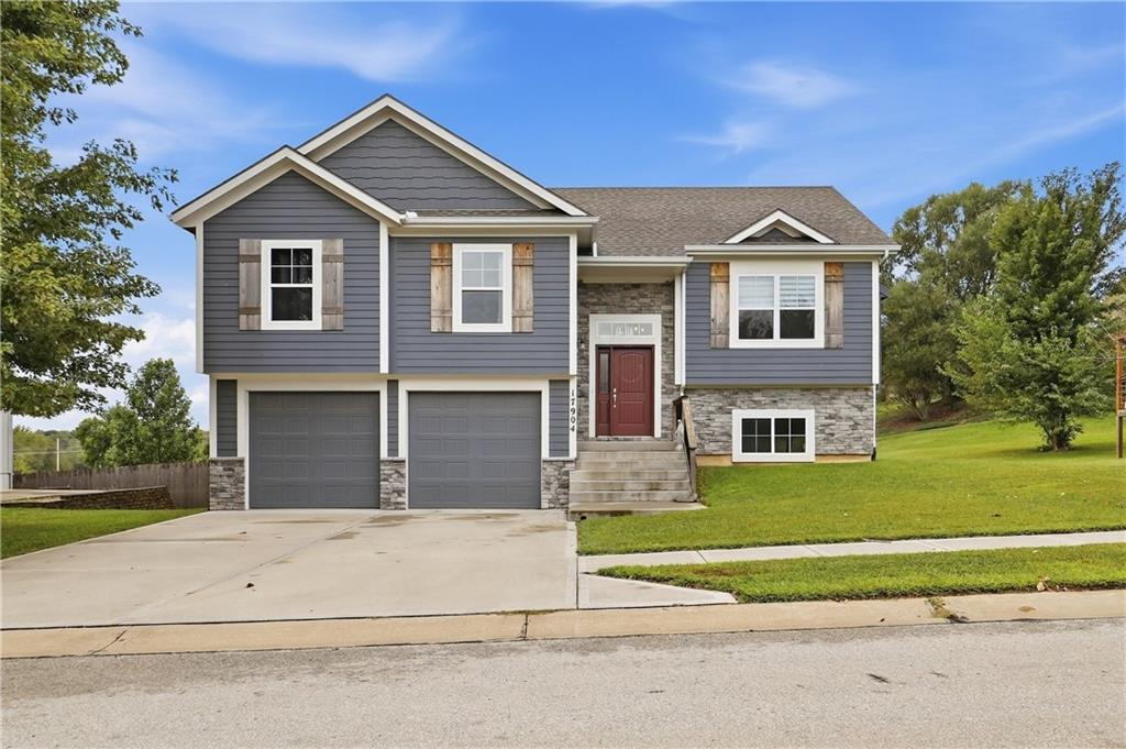 Listing Photo MLS #HMS2641922