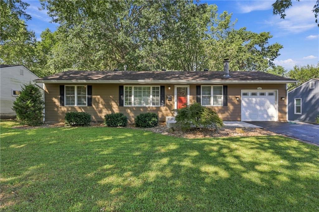 Listing Photo MLS #HMS2642004