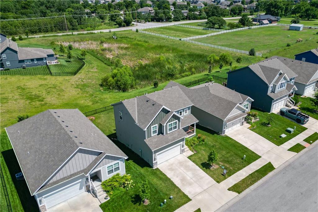 Listing Photo MLS #HMS2642075