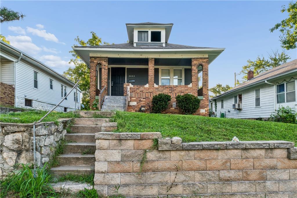 Listing Photo MLS #HMS2642077