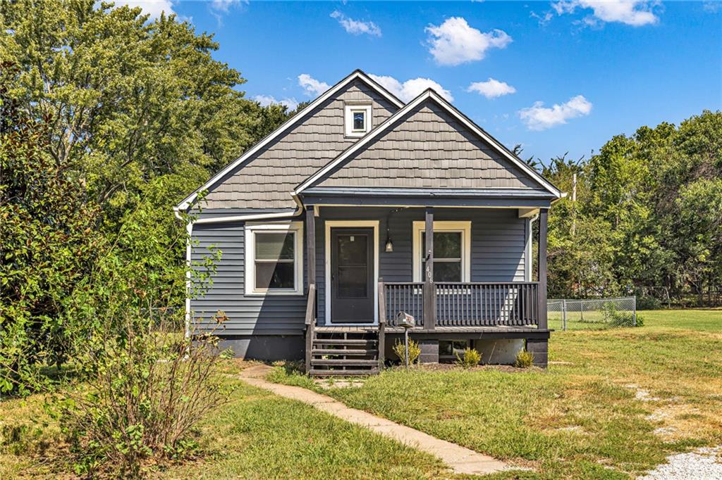 Listing Photo MLS #HMS2642130