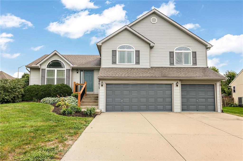 Listing Photo MLS #HMS2642167