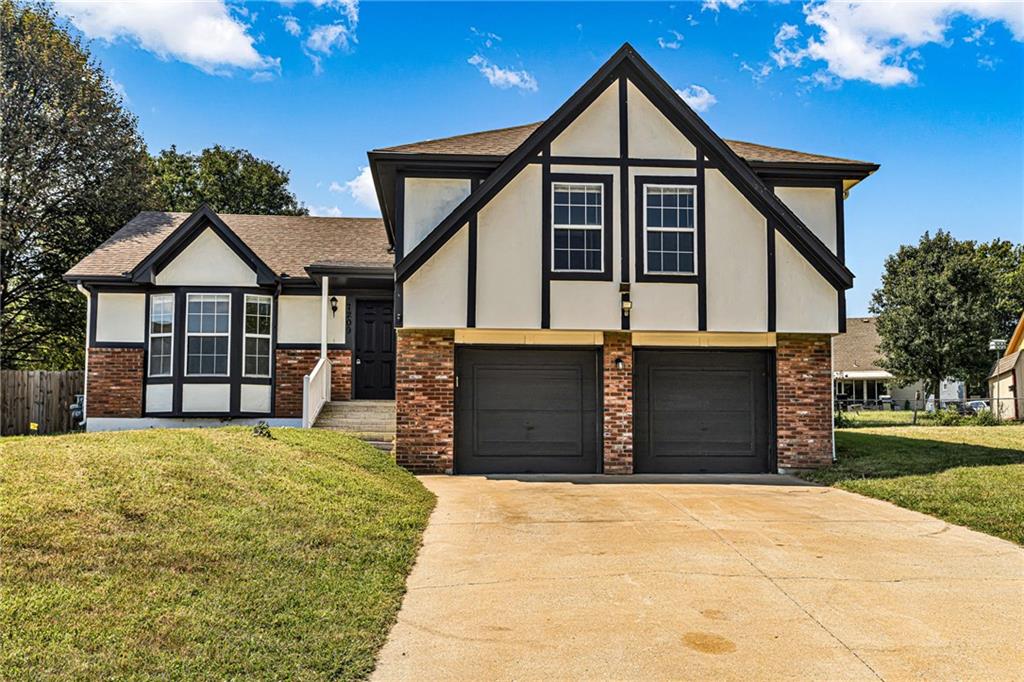 Listing Photo MLS #HMS2642170