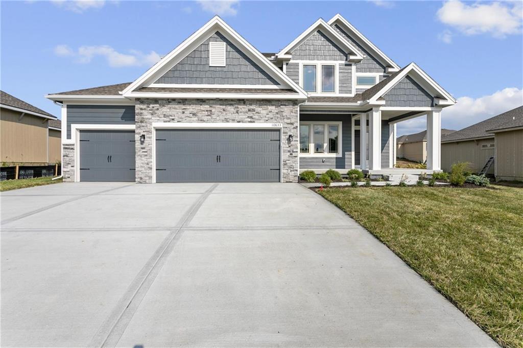 Listing Photo MLS #HMS2642241