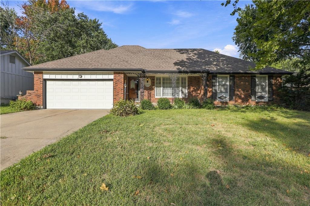 Listing Photo MLS #HMS2642324