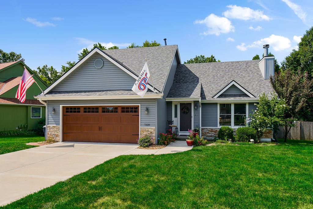 Listing Photo MLS #HMS2642445