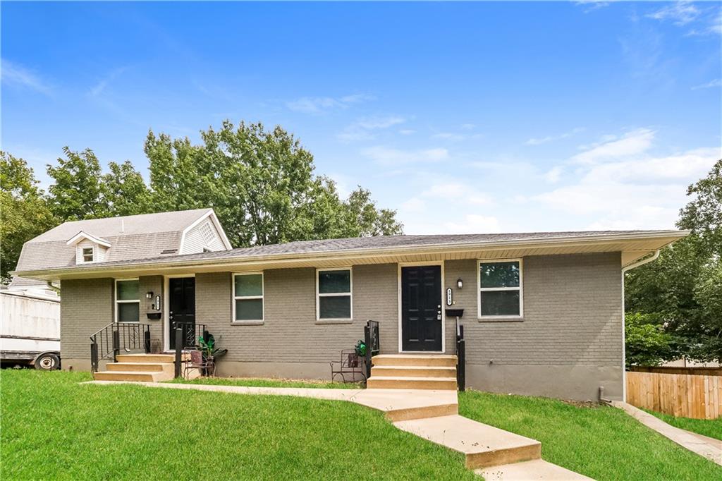 Listing Photo MLS #HMS2642535