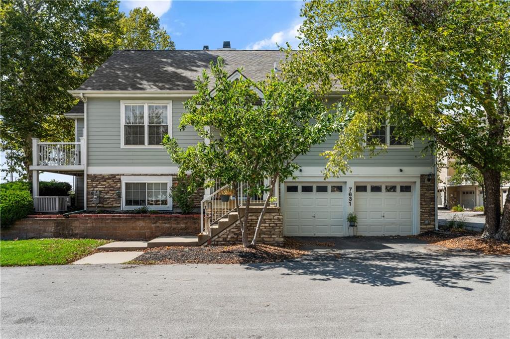 Listing Photo MLS #HMS2642546
