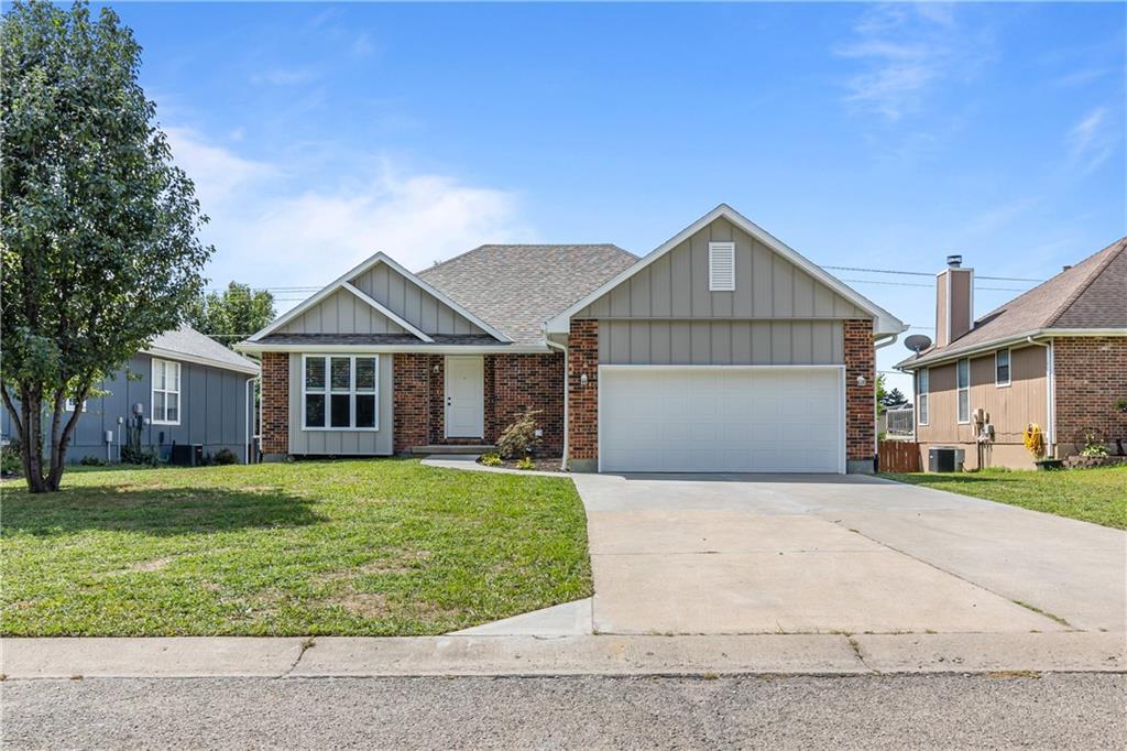 Listing Photo MLS #HMS2642630