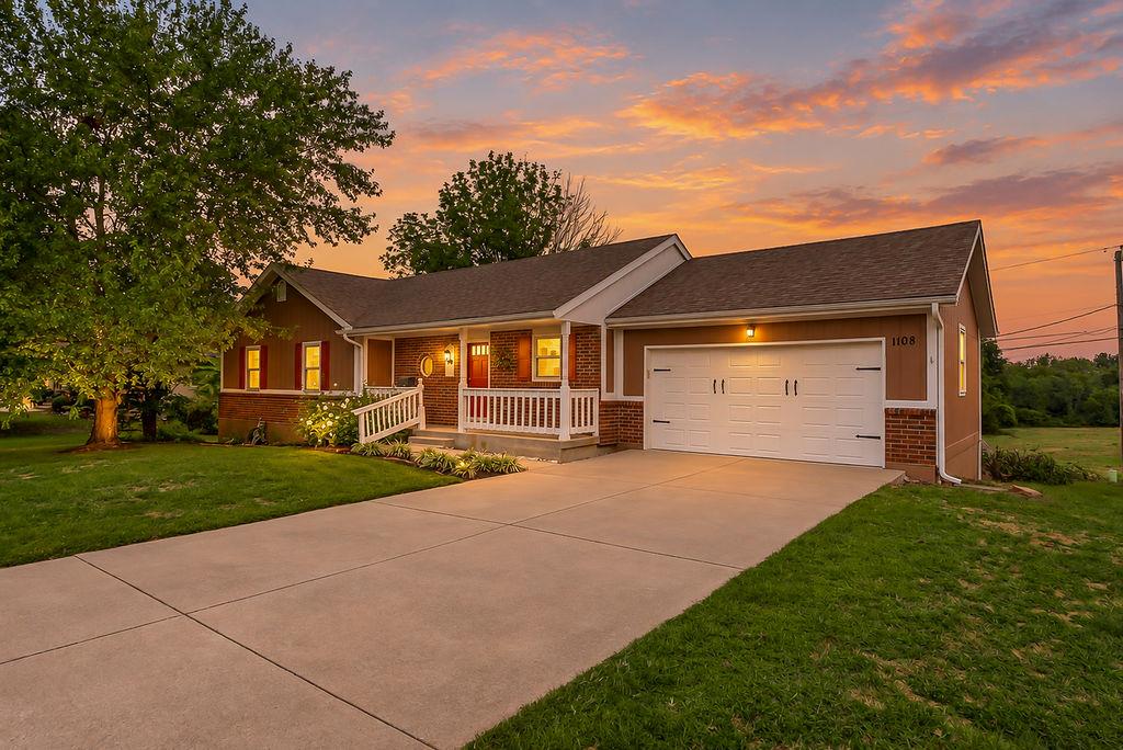Listing Photo MLS #HMS2642662