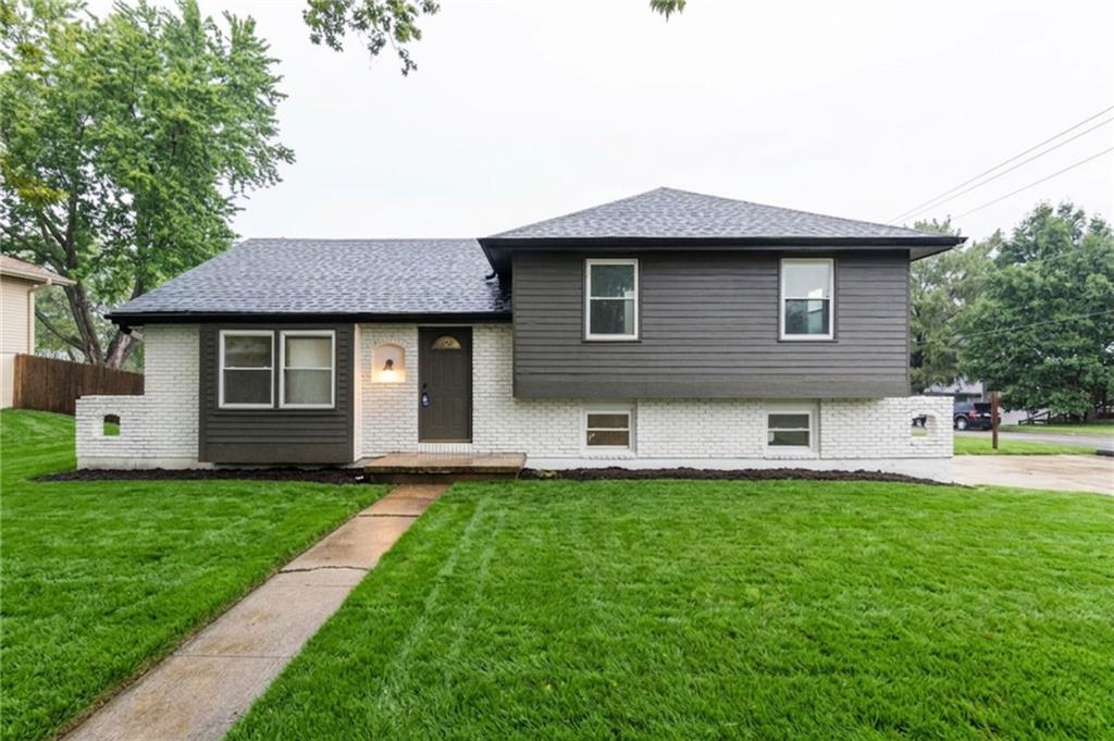 Listing Photo MLS #HMS2642766