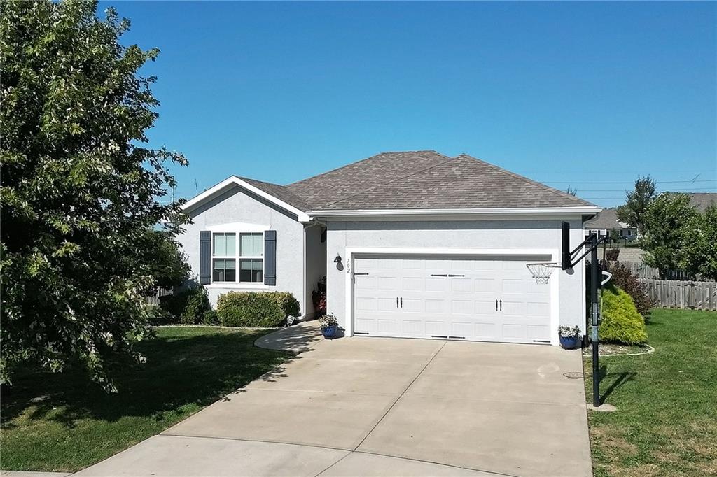 Listing Photo MLS #HMS2642789