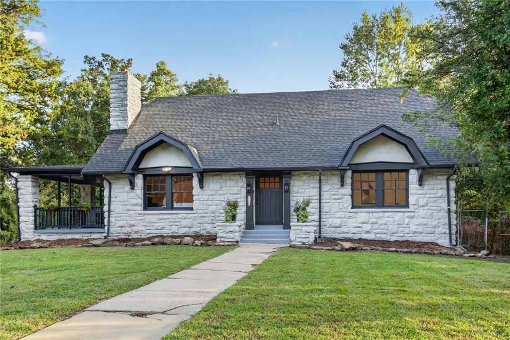Listing Photo MLS #HMS2642858