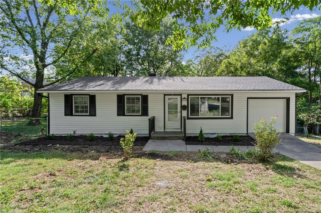 Listing Photo MLS #HMS2642863