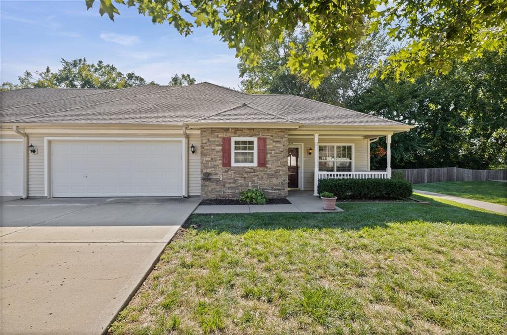 Listing Photo MLS #HMS2642911