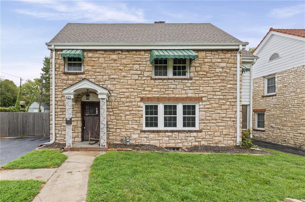 Listing Photo MLS #HMS2643052