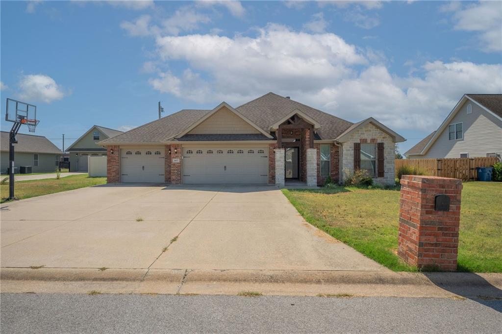 Listing Photo MLS #HMS2643061