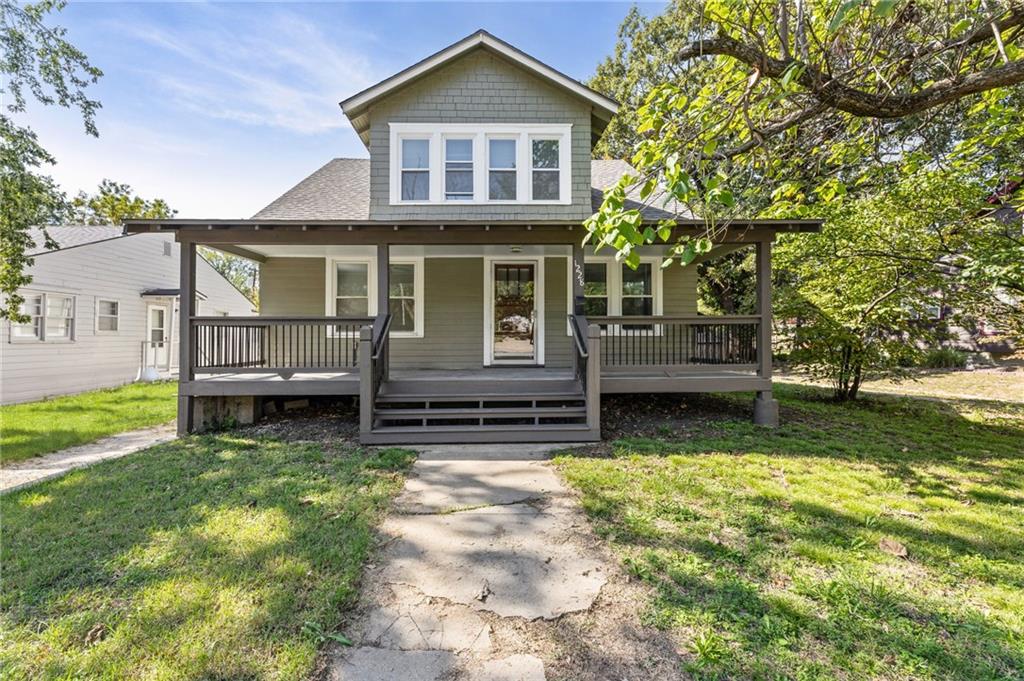 Listing Photo MLS #HMS2643070