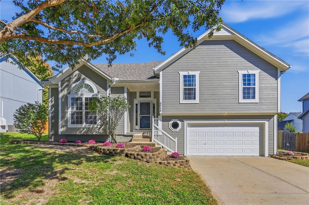 Listing Photo MLS #HMS2643071