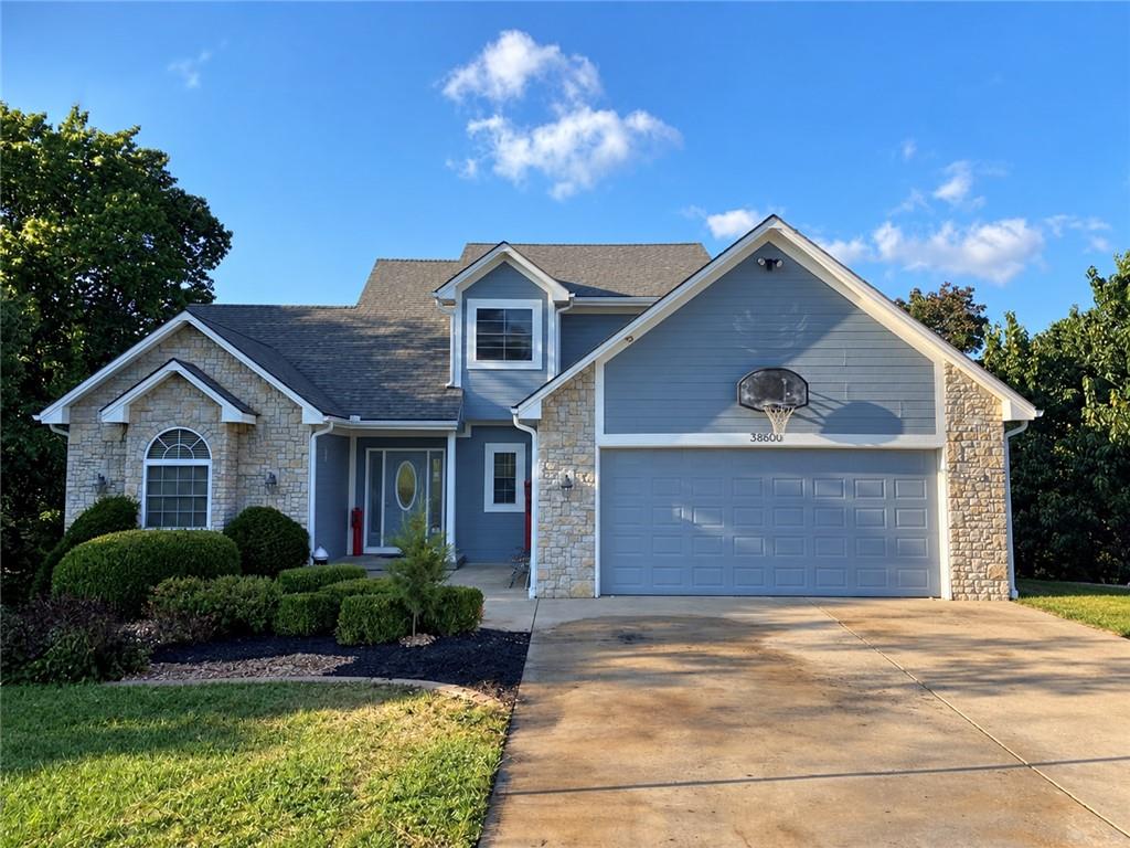 Listing Photo MLS #HMS2643116