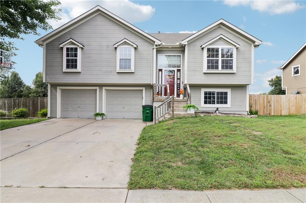 Listing Photo MLS #HMS2643430