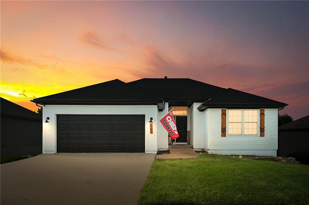 Listing Photo MLS #HMS2643617