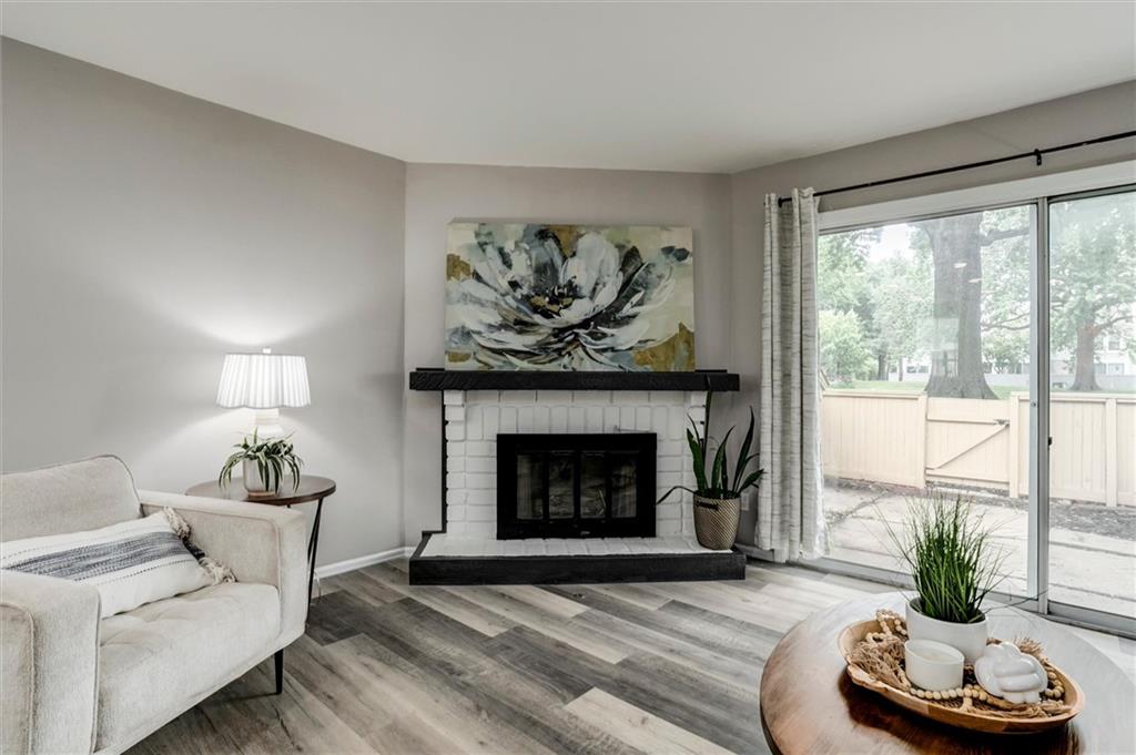 Listing Photo MLS #HMS2643624