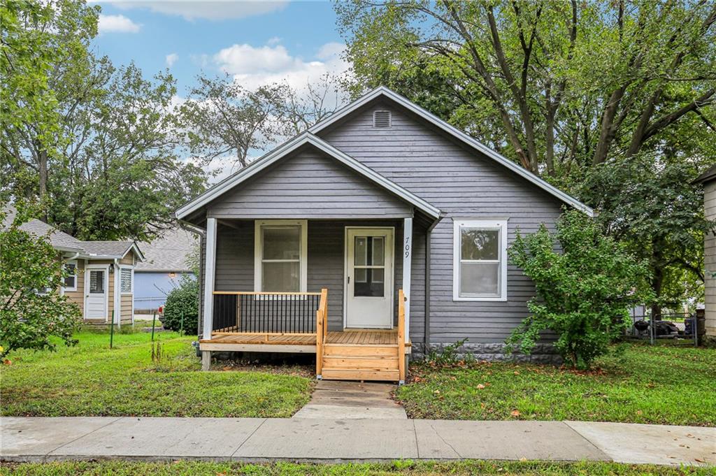 Listing Photo MLS #HMS2643680