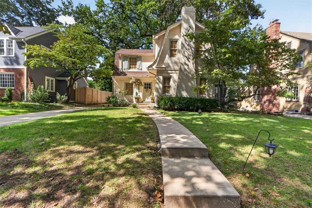 Listing Photo MLS #HMS2643691