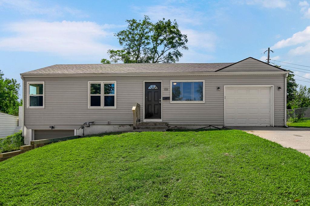Listing Photo MLS #HMS2643719