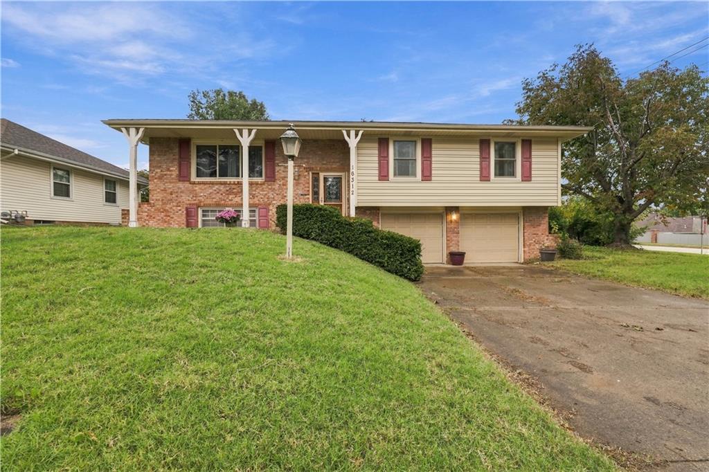 Listing Photo MLS #HMS2643723