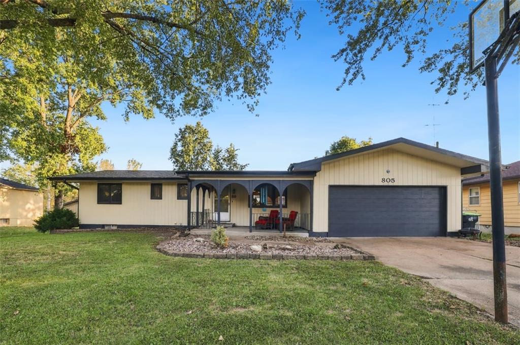 Listing Photo MLS #HMS2643745