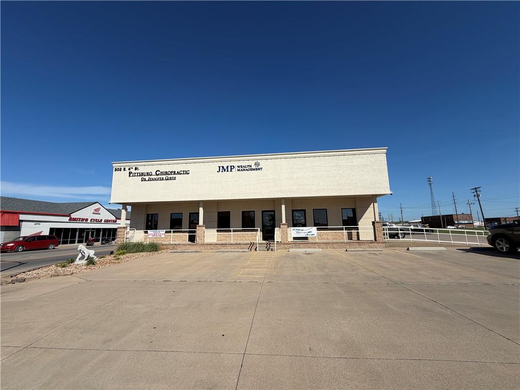 Listing Photo MLS #HMS2643838