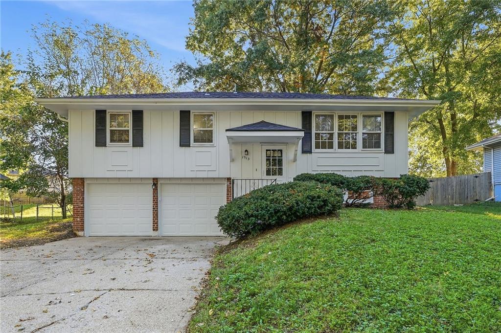 Listing Photo MLS #HMS2643893