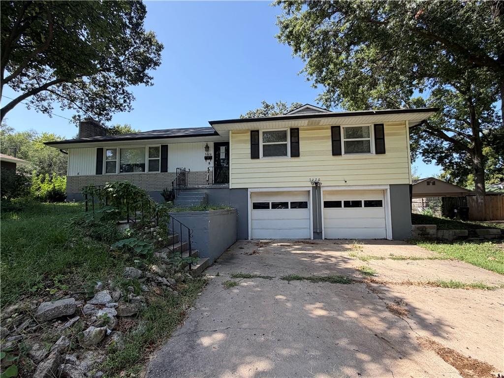 Listing Photo MLS #HMS2643913